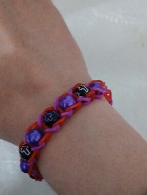Purple Bead and Red-Pink Rubber Band Bracelet